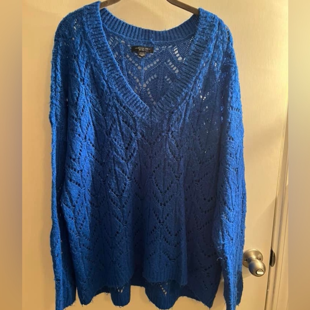 American Eagle Soft Fuzzy Sweater